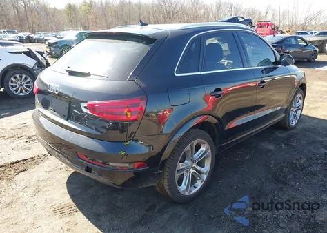 2015 Audi Q3 2.0T Premium Plus z USA, uszkodzony, nr VIN WA1FFCFS7FR000997